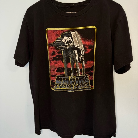 Star Wars- Empire Strikes Back T-shirt XL Adult - Picture 1 of 4